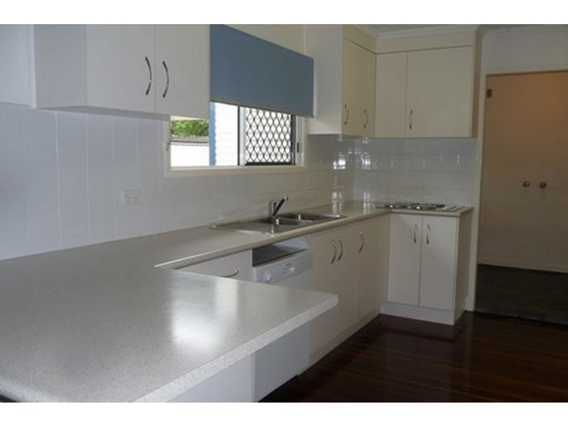 9 Mellefont Street, West Gladstone QLD 4680