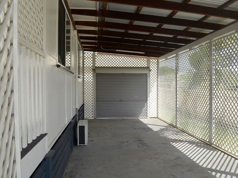 9 Mellefont Street, West Gladstone QLD 4680