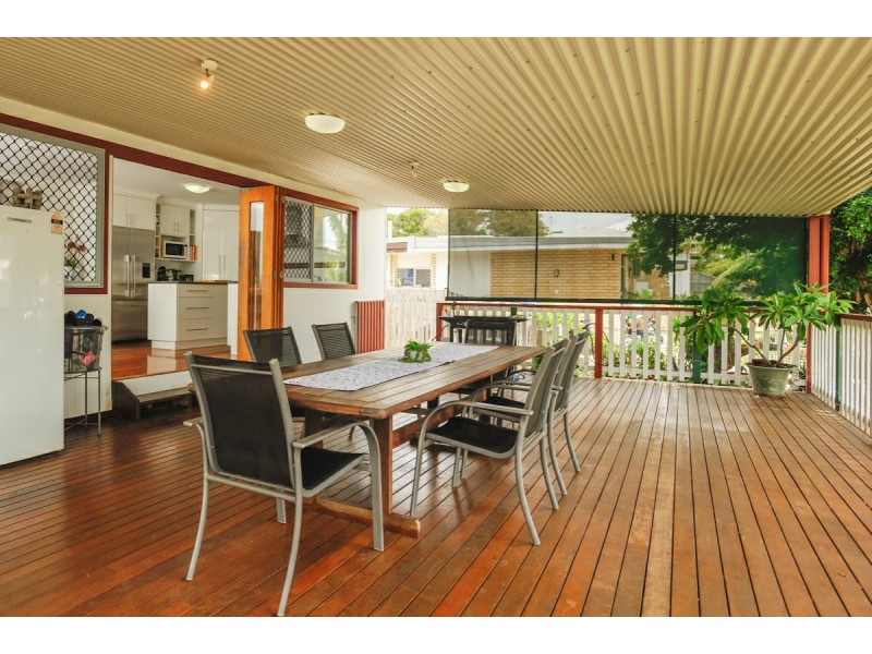 7 White Street, West Gladstone QLD 4680