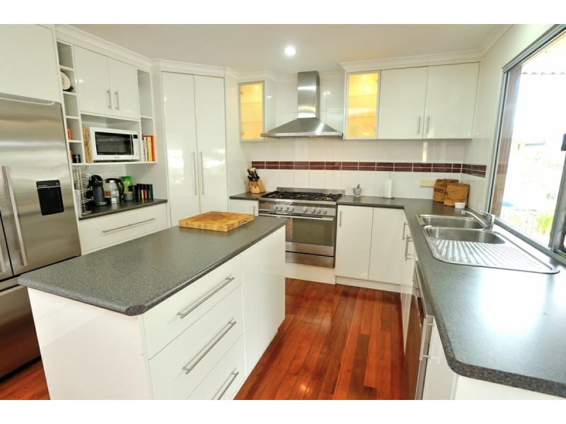 7 White Street, West Gladstone QLD 4680