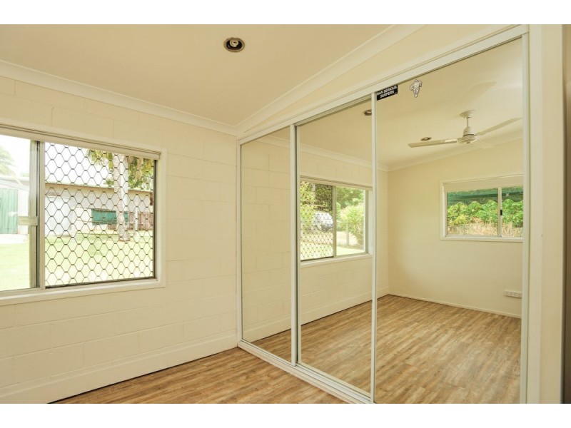 7 White Street, West Gladstone QLD 4680