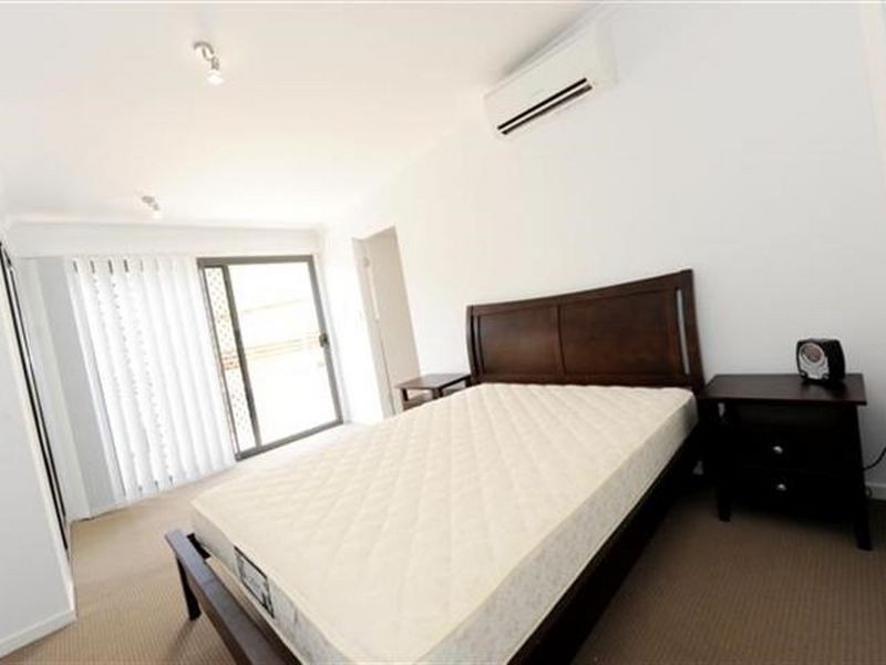 1/24 Kent Street, Gladstone QLD 4680