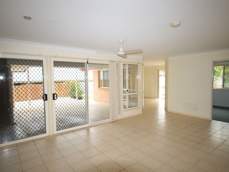 3 Benjamin Court, Glen Eden QLD 4680
