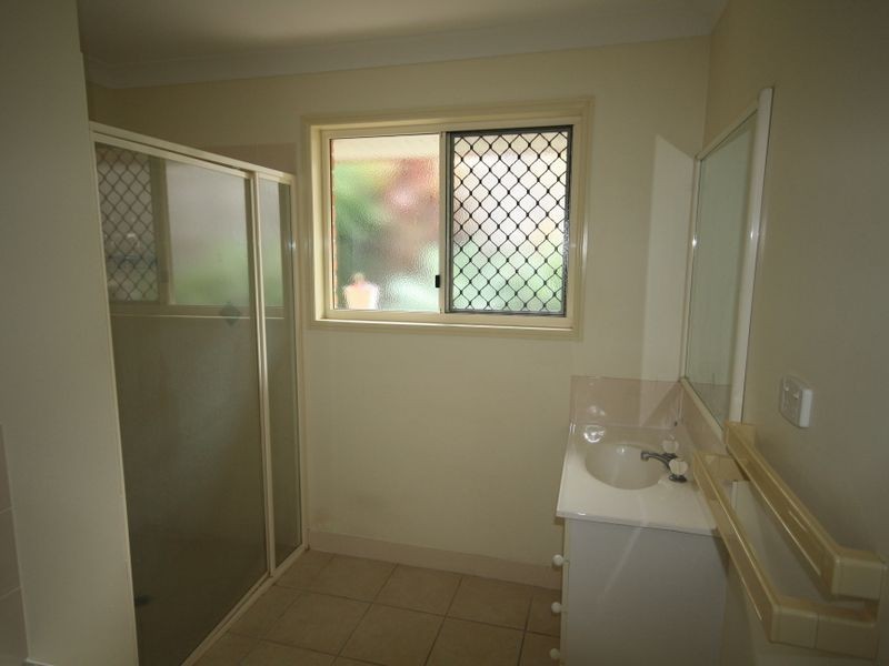 3 Benjamin Court, Glen Eden QLD 4680