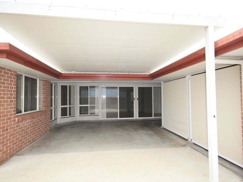 3 Benjamin Court, Glen Eden QLD 4680