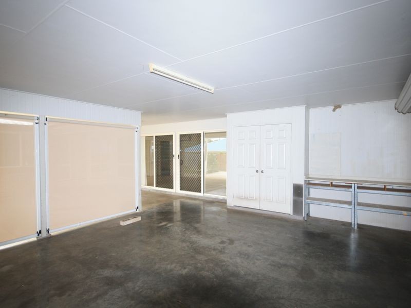 3 Benjamin Court, Glen Eden QLD 4680