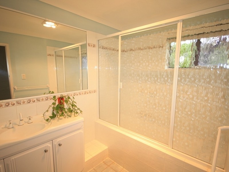 6 Russ Street, Sun Valley QLD 4680