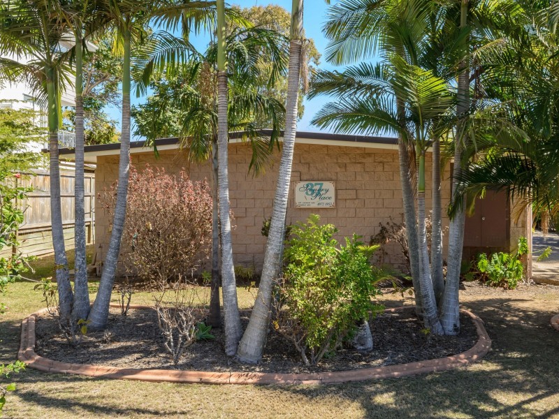 1-5/37 Scenery Street, West Gladstone QLD 4680