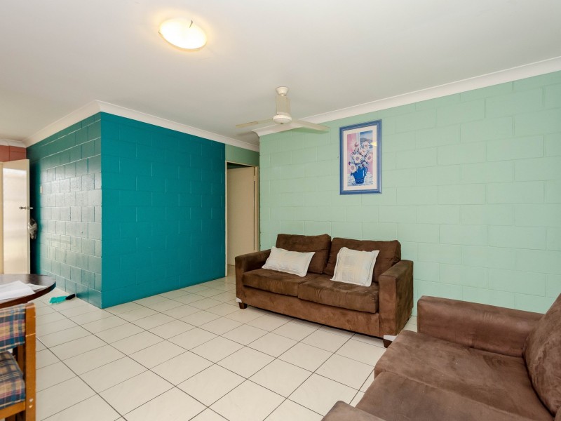 1-5/37 Scenery Street, West Gladstone QLD 4680
