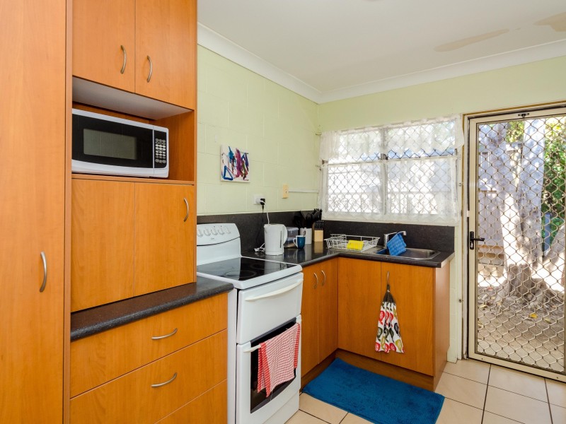 1-5/37 Scenery Street, West Gladstone QLD 4680