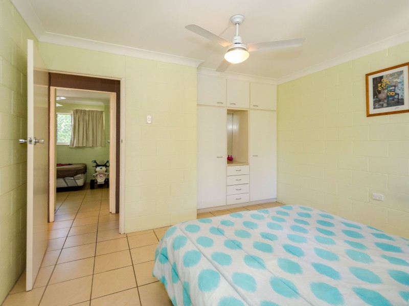 1-5/37 Scenery Street, West Gladstone QLD 4680