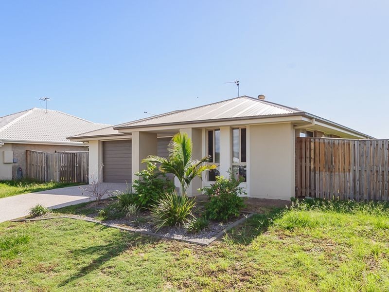 11 Bendee Street, Glen Eden QLD 4680