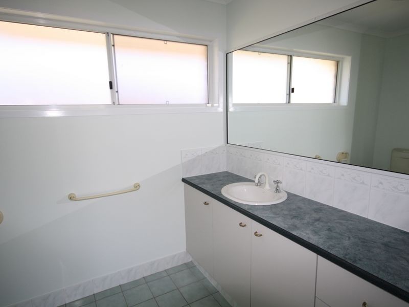269 Auckland Street, South Gladstone QLD 4680