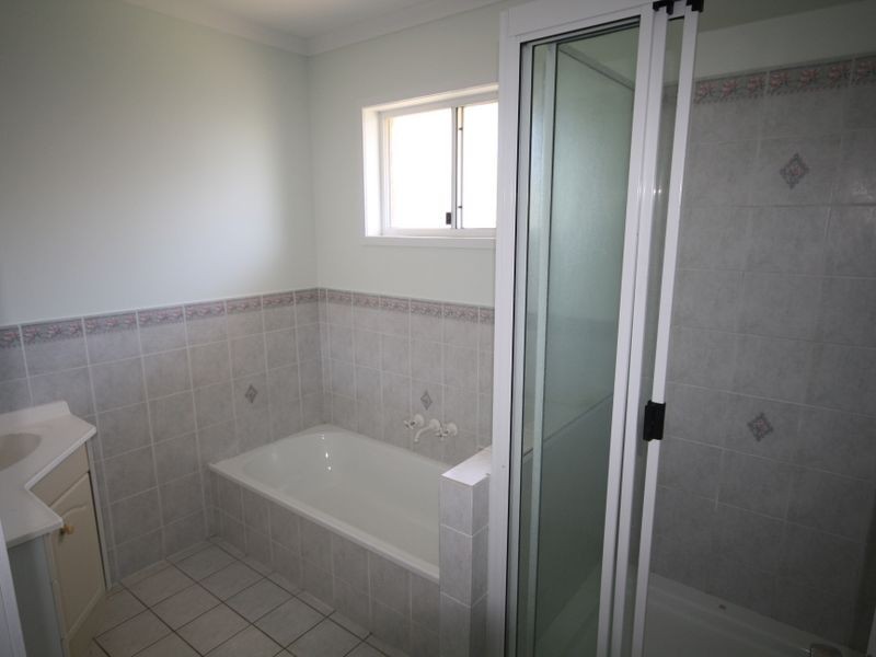 269 Auckland Street, South Gladstone QLD 4680
