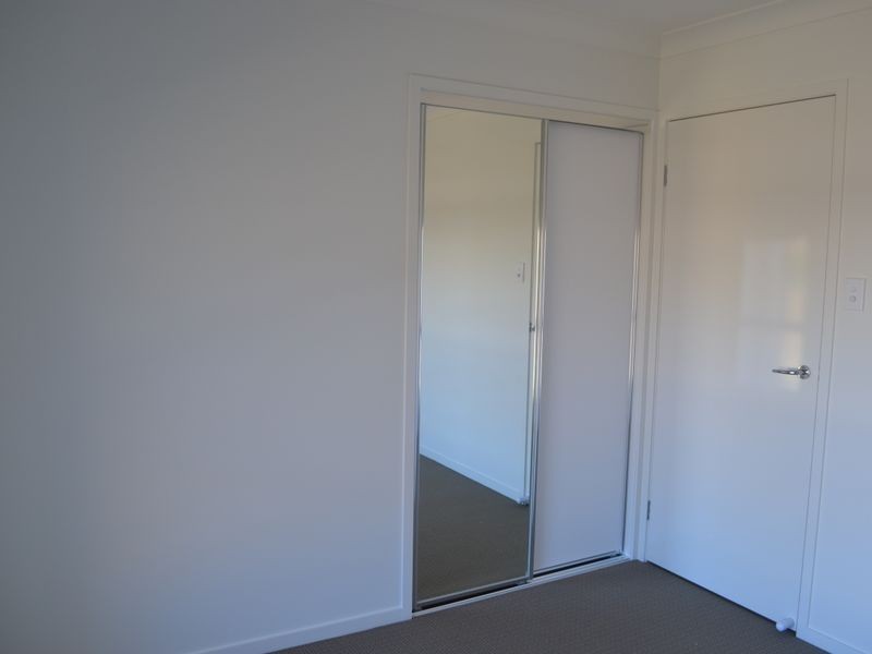 9 Eccles Close, Kirkwood QLD 4680