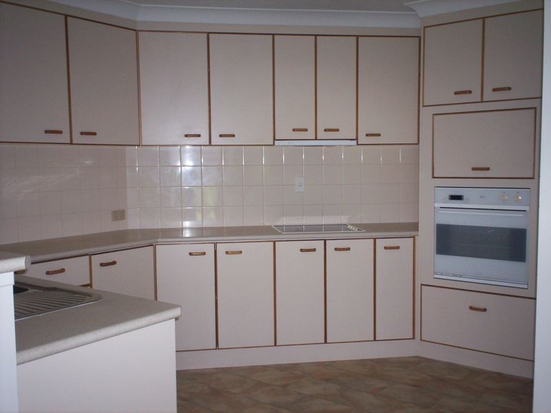 7 Lady Elliot Court, Clinton QLD 4680