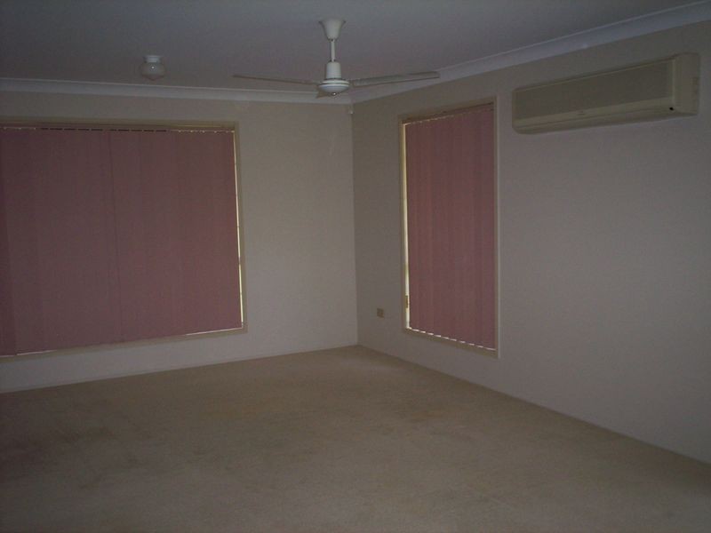 7 Lady Elliot Court, Clinton QLD 4680