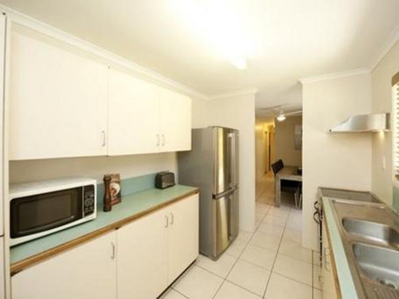 164 Sun Valley Road, Kin Kora QLD 4680