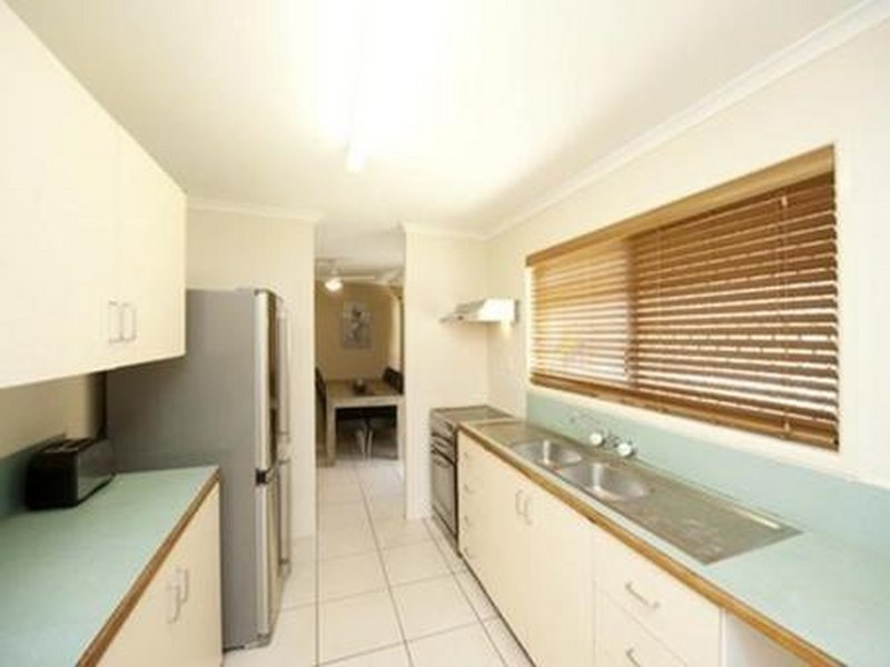 164 Sun Valley Road, Kin Kora QLD 4680