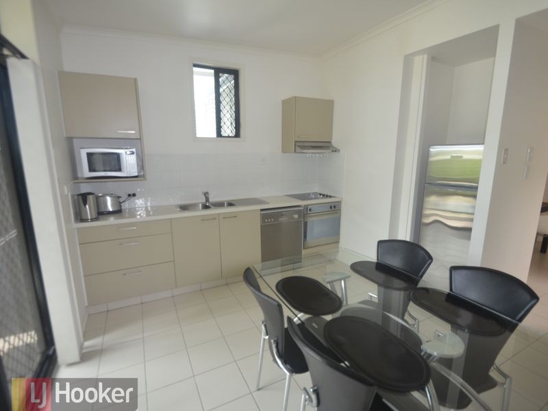 Unit 4/170 Auckland Street, Gladstone QLD 4680