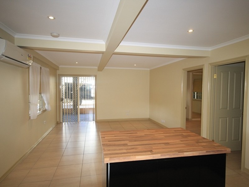 16-18 Glenlyon Street, Gladstone QLD 4680