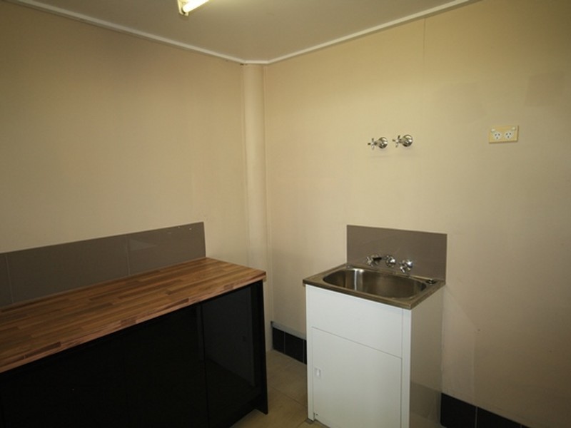 16-18 Glenlyon Street, Gladstone QLD 4680