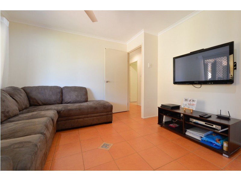 6 Deborah Street, Glen Eden QLD 4680