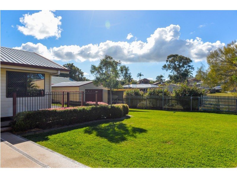 6 Deborah Street, Glen Eden QLD 4680