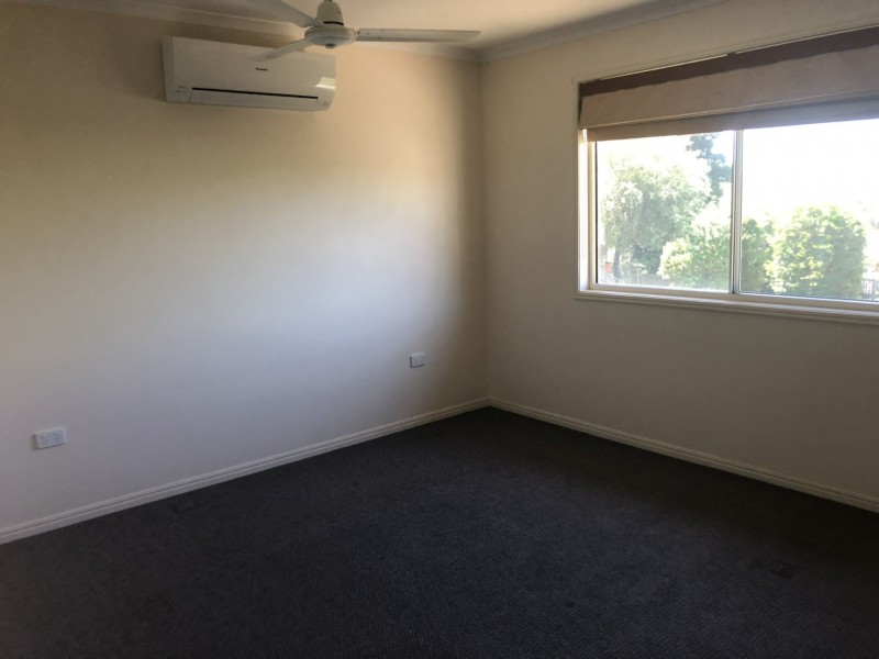 43 Malpas Street, Boyne Island QLD 4680