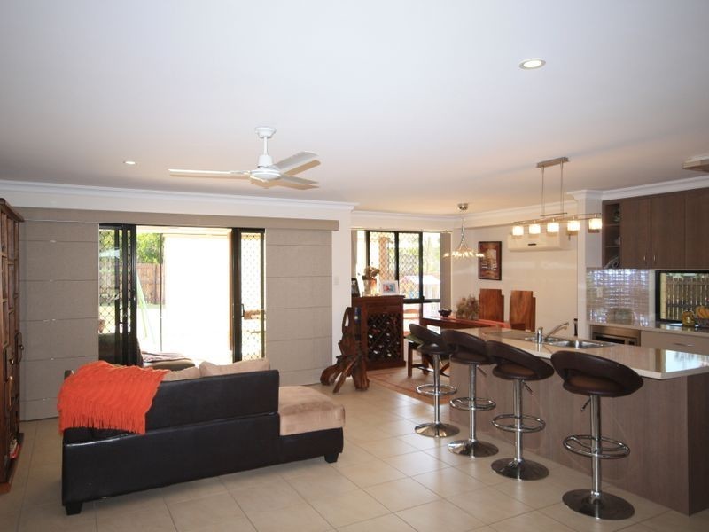 48 Cavella Drive, Glen Eden QLD 4680