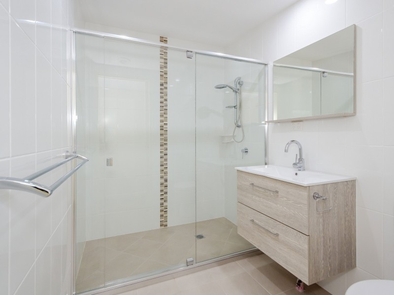12 SALMON STREET, Toolooa QLD 4680