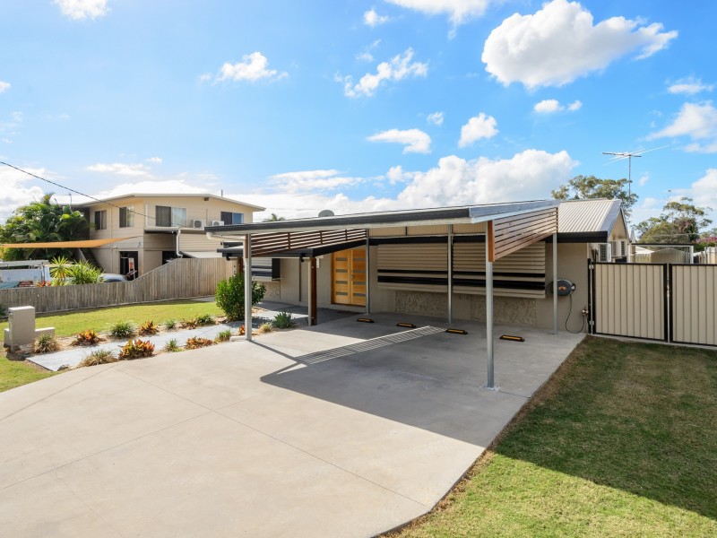 12 SALMON STREET, Toolooa QLD 4680