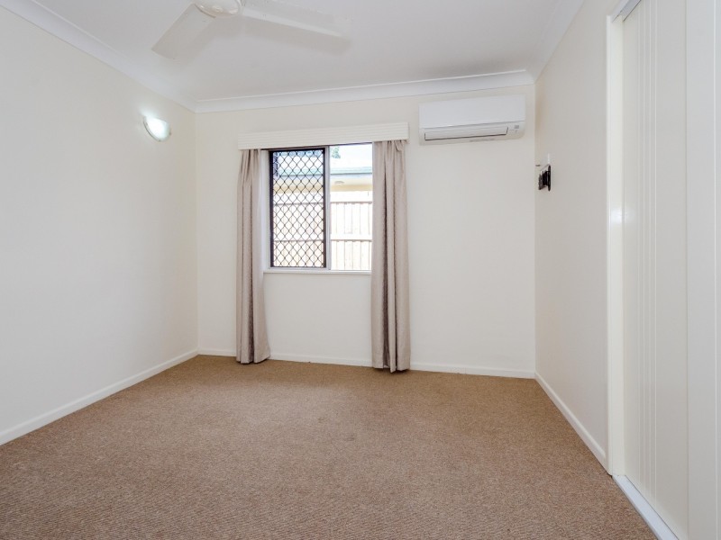 12 SALMON STREET, Toolooa QLD 4680