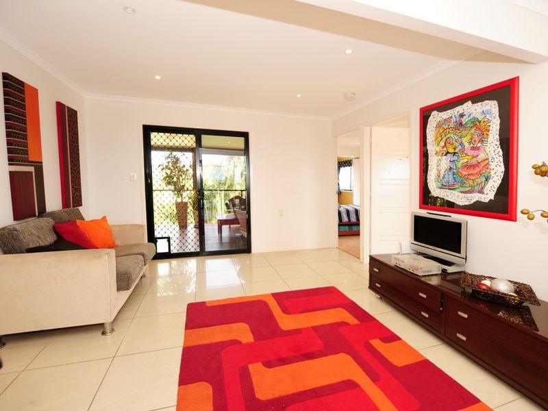 235 Oaka Street, South Gladstone QLD 4680