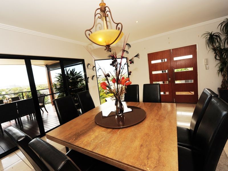 235 Oaka Street, South Gladstone QLD 4680