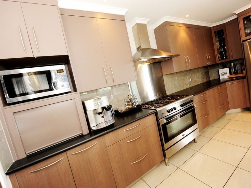 235 Oaka Street, South Gladstone QLD 4680