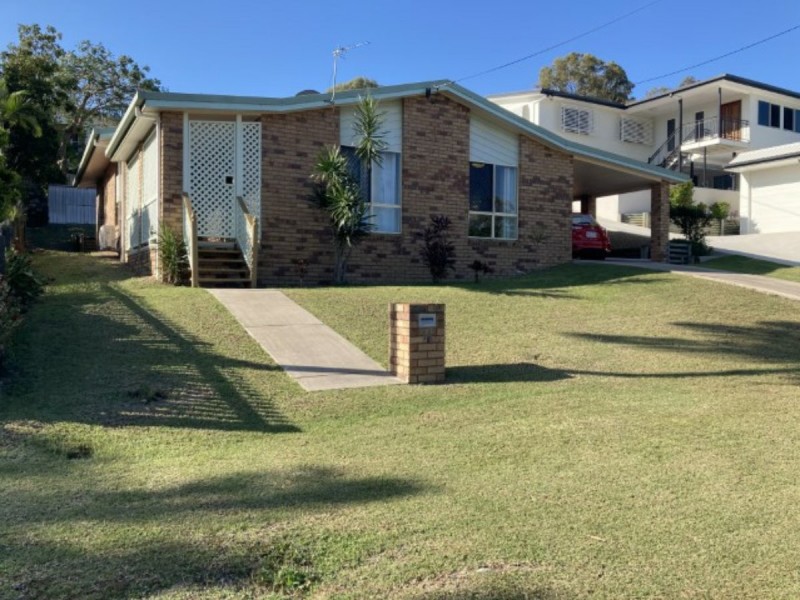14 Ferguson Crescent, West Gladstone QLD 4680