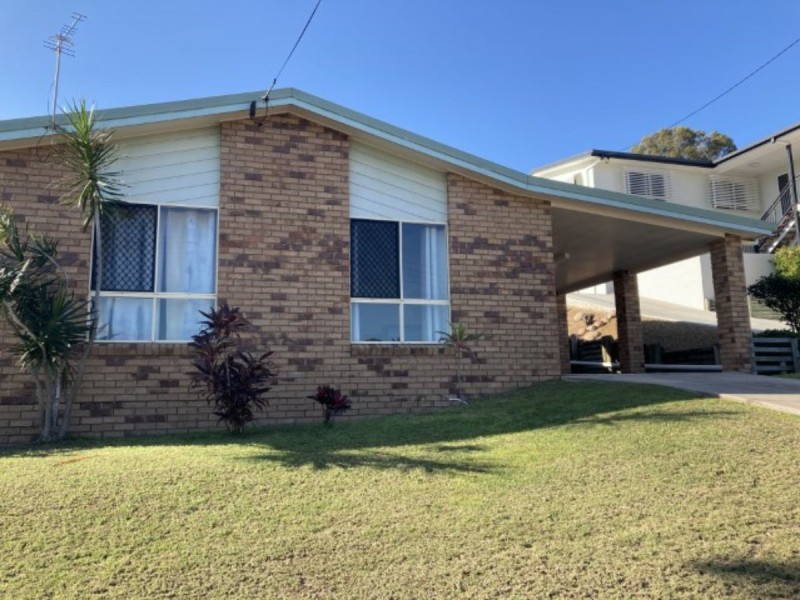 14 Ferguson Crescent, West Gladstone QLD 4680