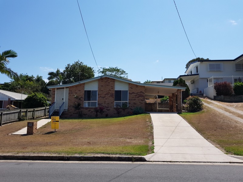 14 Ferguson Crescent, West Gladstone QLD 4680