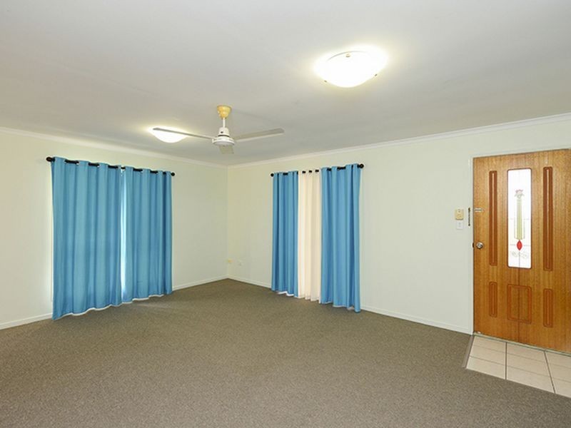 14 Ferguson Crescent, West Gladstone QLD 4680