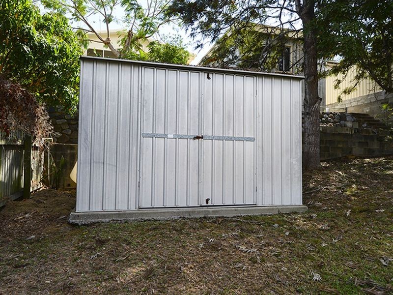 14 Ferguson Crescent, West Gladstone QLD 4680