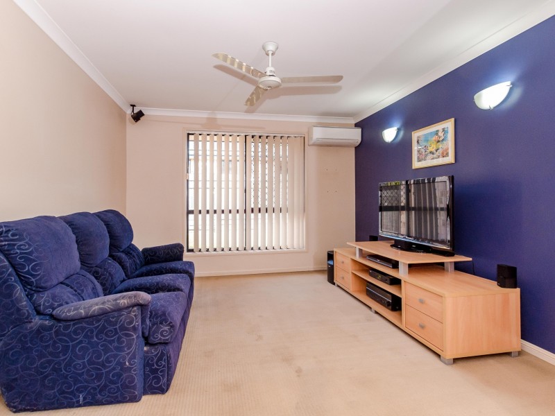 6 Dorinda Close, Clinton QLD 4680