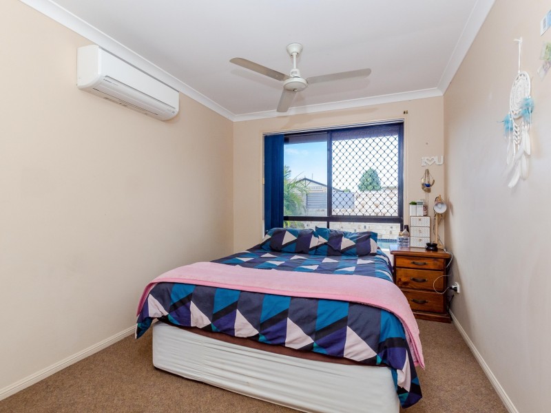 6 Dorinda Close, Clinton QLD 4680