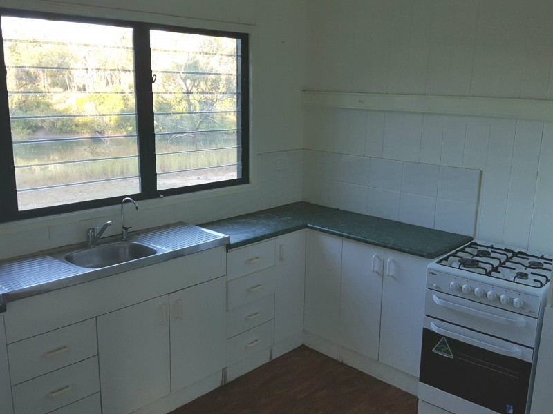 382 Calliope River Road, West Stowe QLD 4680