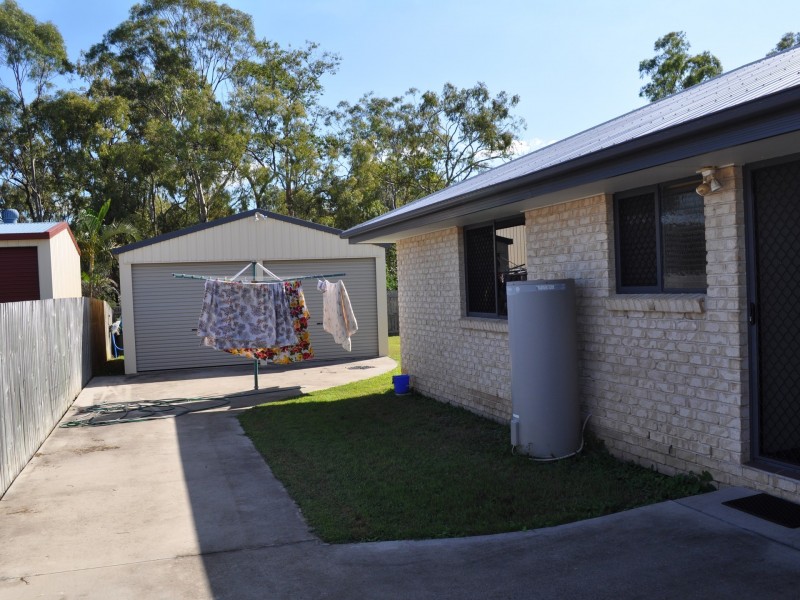 106 COL BROWN AVENUE, Clinton QLD 4680
