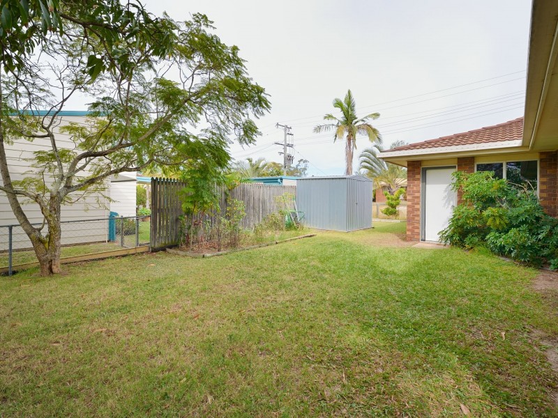 9 Intrepid Street, Clinton QLD 4680
