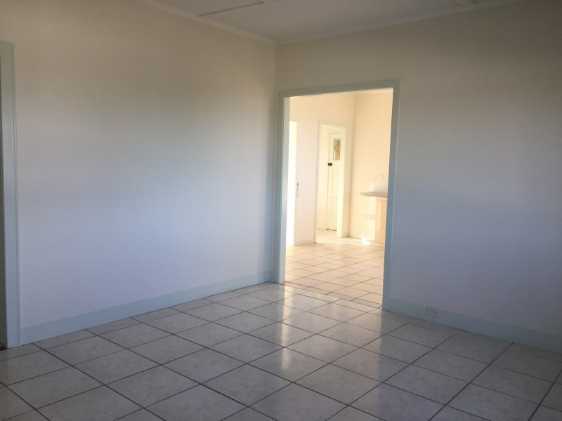 53 Ann Street, South Gladstone QLD 4680