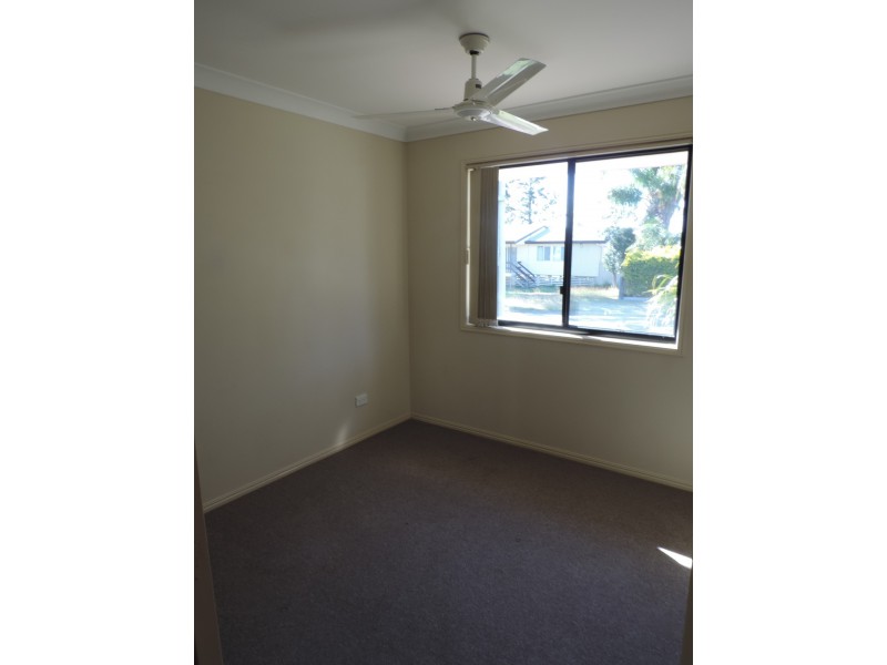 9 Norma Street, New Auckland QLD 4680
