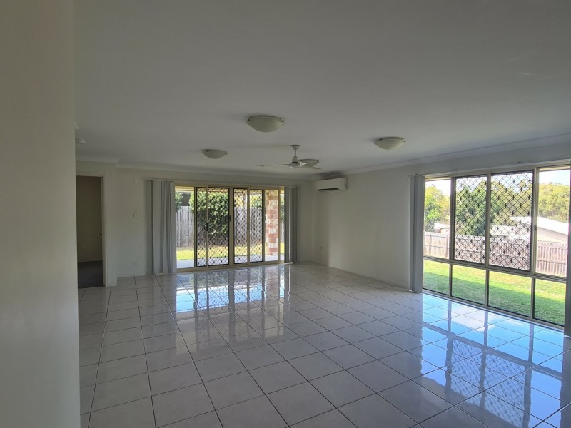 11 Giles Street, Glen Eden QLD 4680