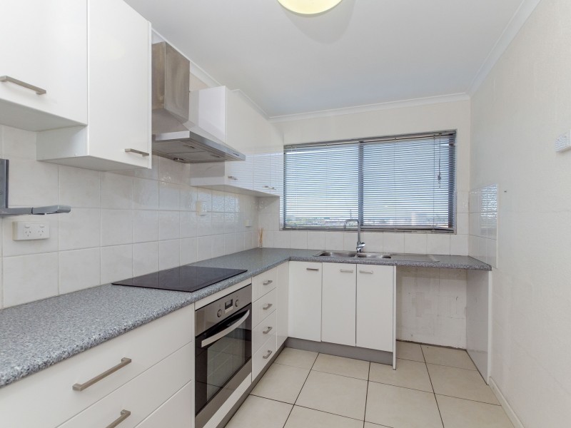 6/8 Roseberry Street, Gladstone QLD 4680